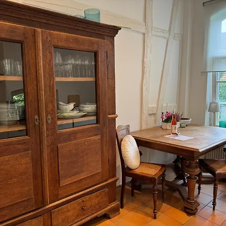 Altes Schulhaus In Der Lueneburger Heide アパート *