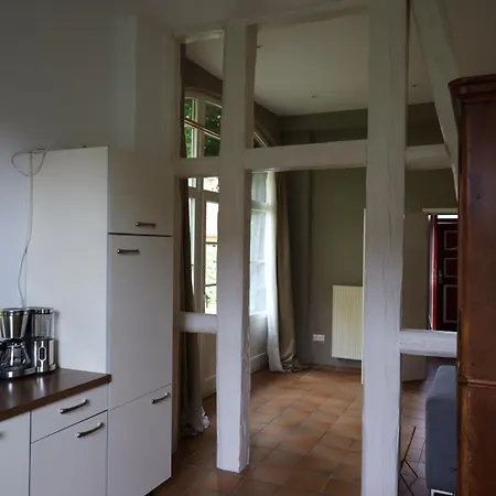 Altes Schulhaus In Der Lueneburger Heide アパート