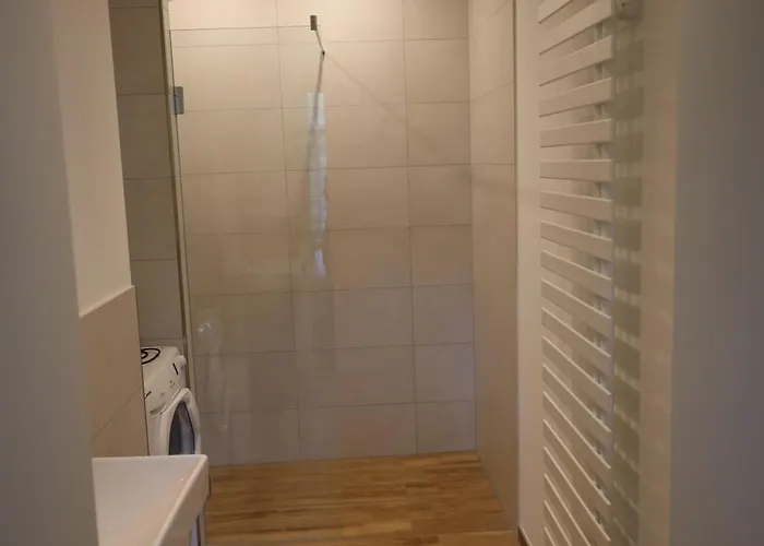 Altes Schulhaus In Der Lueneburger Heide