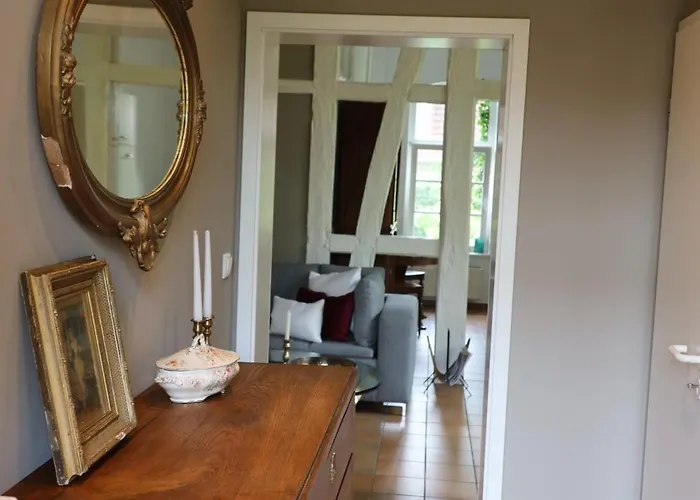 Altes Schulhaus In Der Lueneburger Heide